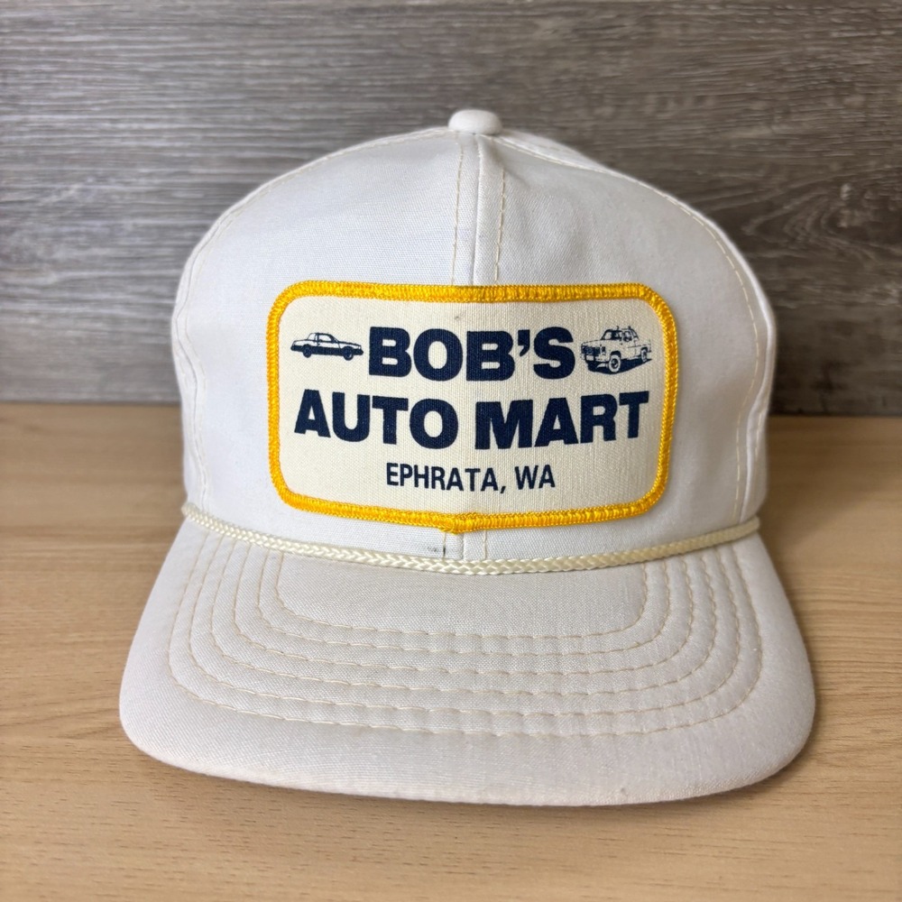Vintage Bobs Auto Mart Hat Cap Snapback White Trucker Ephrata Adjustable